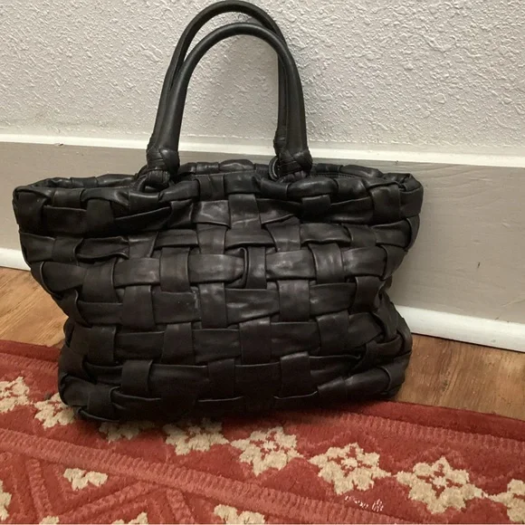 SALE!!!!!! Prada Nappa leather woven bag - Picture 1 of 10